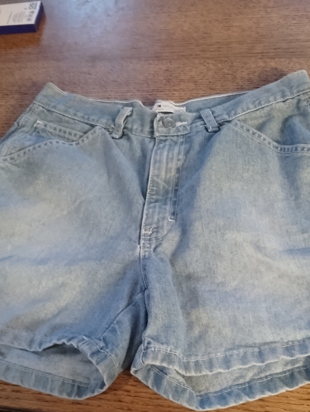 Tommy Hilfiger Men's Relaxed Light Blue Denim Shorts